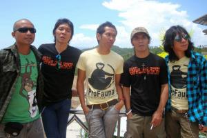 SLANK campaigns for parrot conservation in North Maluku