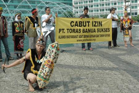 Borneo Tribal Communities and ProFauna Met and Urged the Forestry Minister to Stop Deforestation in Kapuas Forest