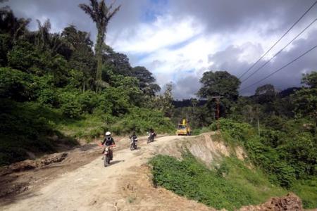 Ride for Orangutan (RFO) campaign team toured on dirtbikes for approximately 5000 kilometers, passing 6 provinces. The one month trip started from Jakarta, and finished in Aceh.